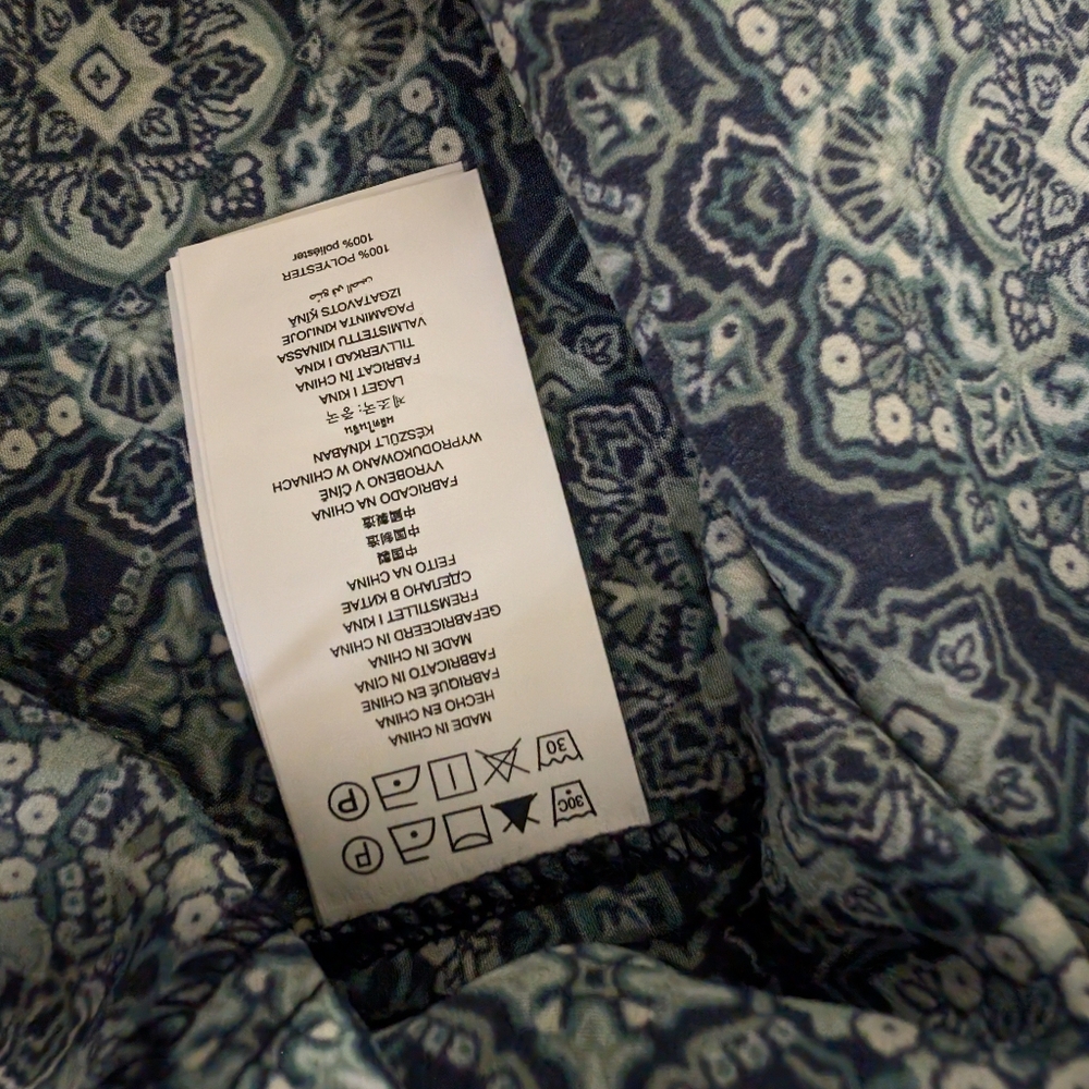 Michael Korsmedallion-print zip-up blouse PM. NWT - Picture 7 of 9